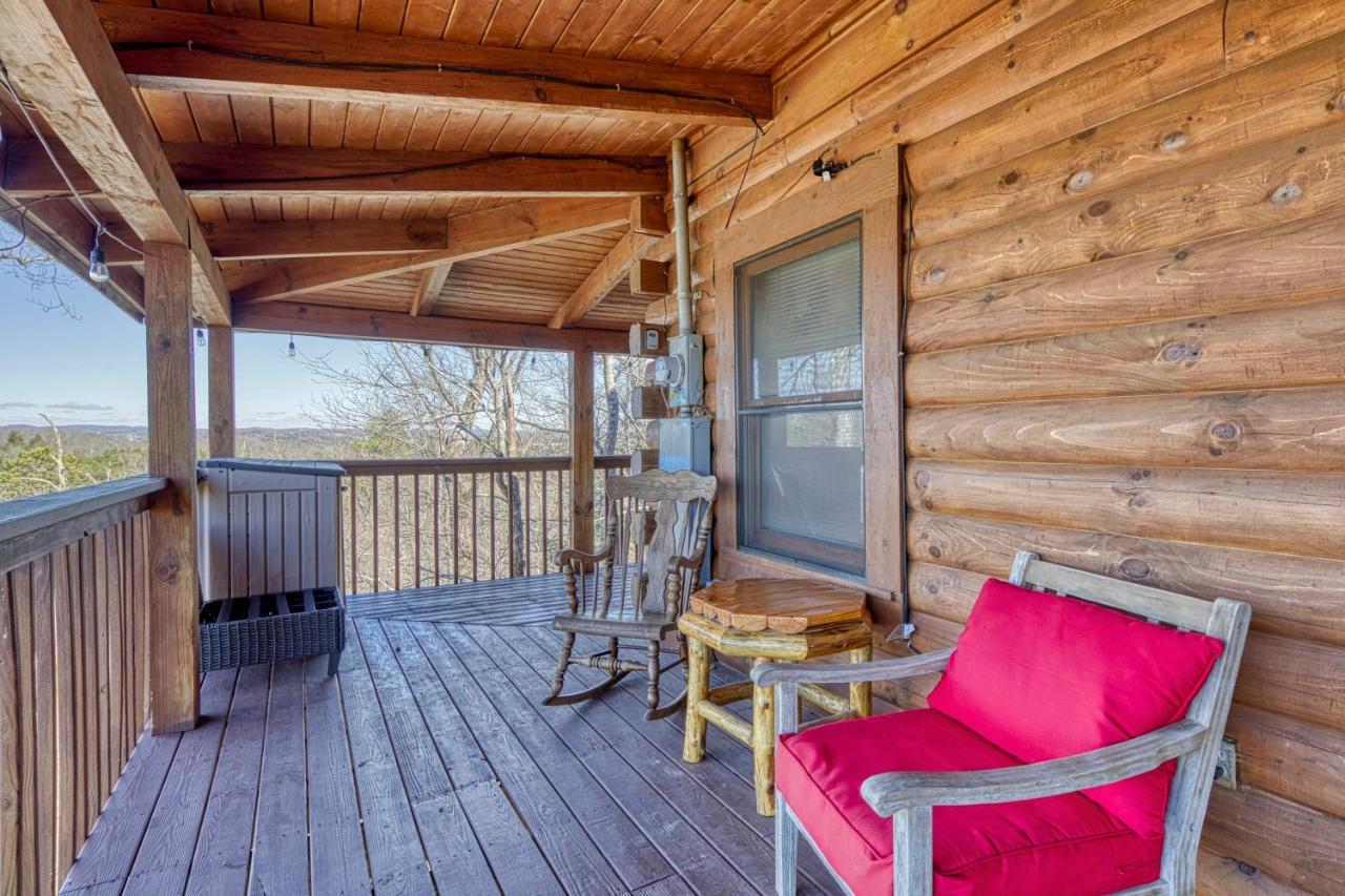 Serenity, A Rustic Log Cabin Retreat Sevierville Esterno foto